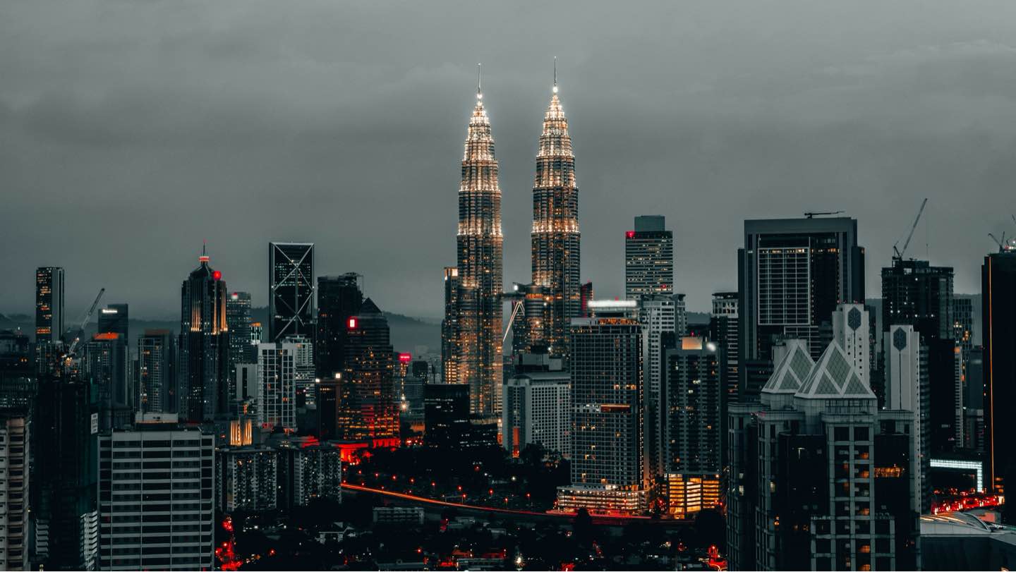 Malaysia Digital Arrival Card Mandate and E-Gate Entry Requirements