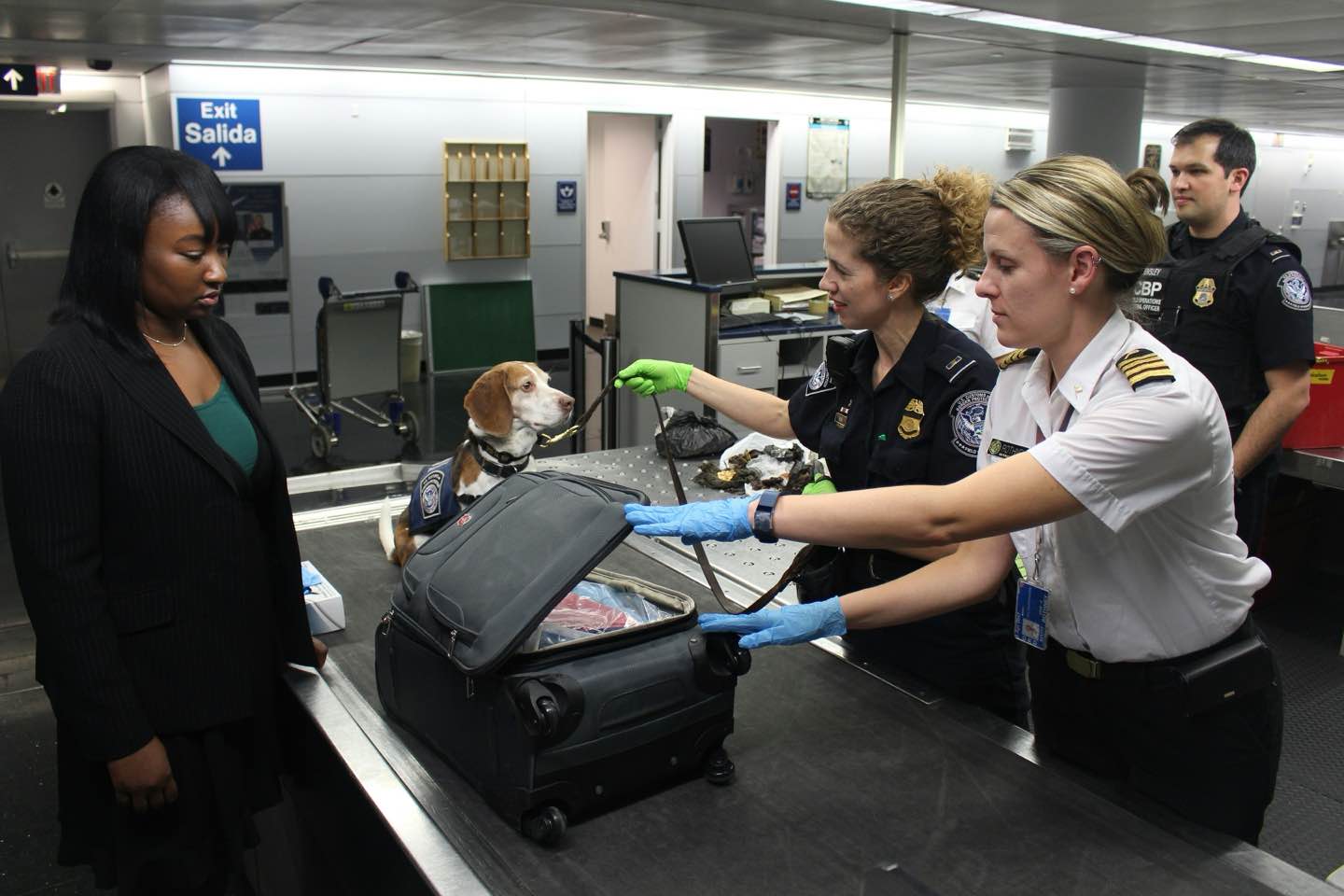 U.S. Customs Tech Enhances Passenger Screening Post-Pandemic U.S. Customs Tech Enhances Passenger Screening Post-Pandemic