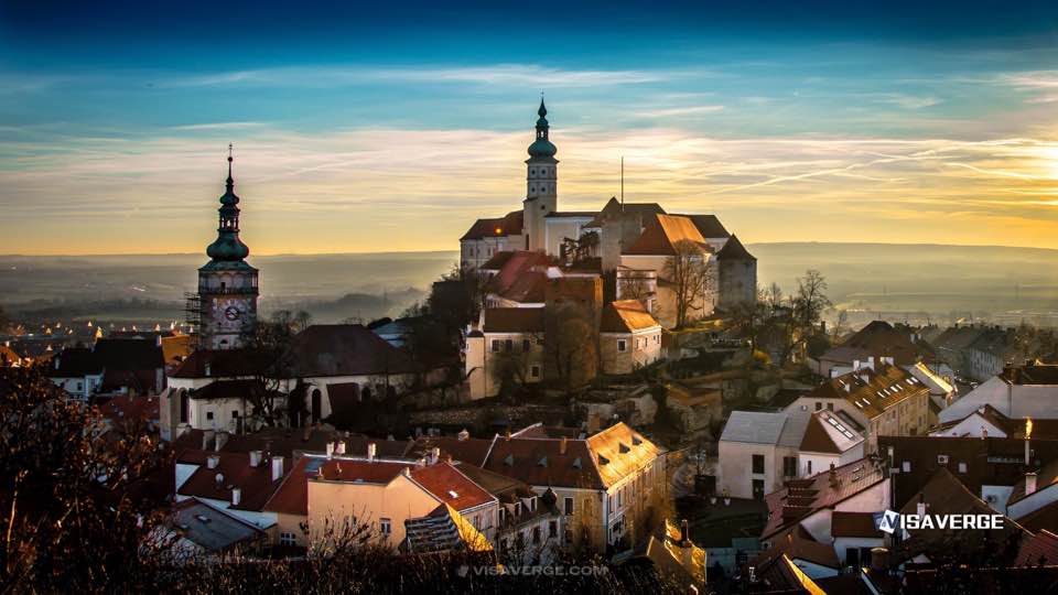 Czech Transit Visa: Application Guide and Requirements Czech Transit Visa: Application Guide and Requirements