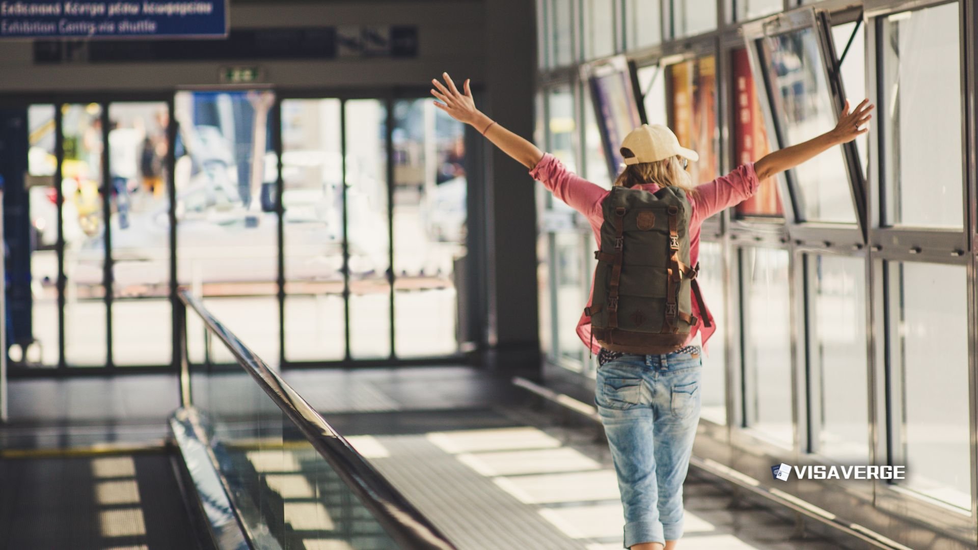 Chaos Unfolds as Woman Disrobes, Screams on Southwest Flight to Phoenix Chaos Unfolds as Woman Disrobes, Screams on Southwest Flight to Phoenix