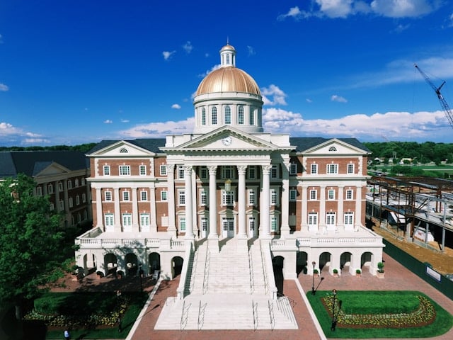 Governor Ivey signs Senate Bill 158 banning foreign licenses as voter ID Governor Ivey signs Senate Bill 158 banning foreign licenses as voter ID