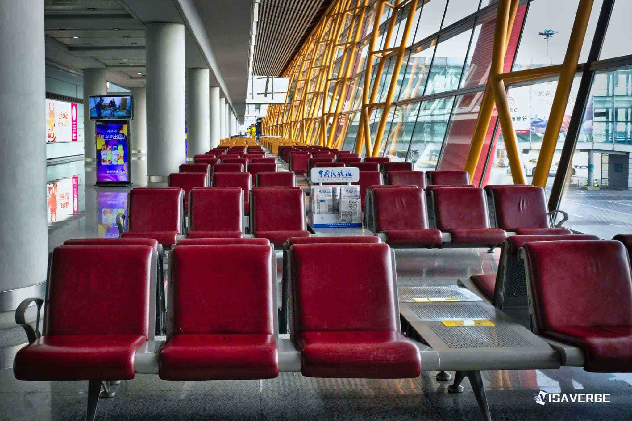 Shutdown Exposes Cracks in US Aviation: Understaffing, Old Tech, Delays Shutdown Exposes Cracks in US Aviation: Understaffing, Old Tech, Delays