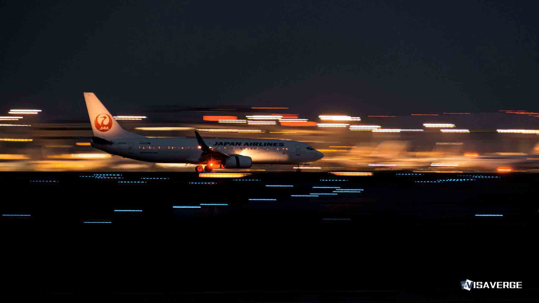 Newark airport outage sparks debate on 6G technology for aviation infrastructure