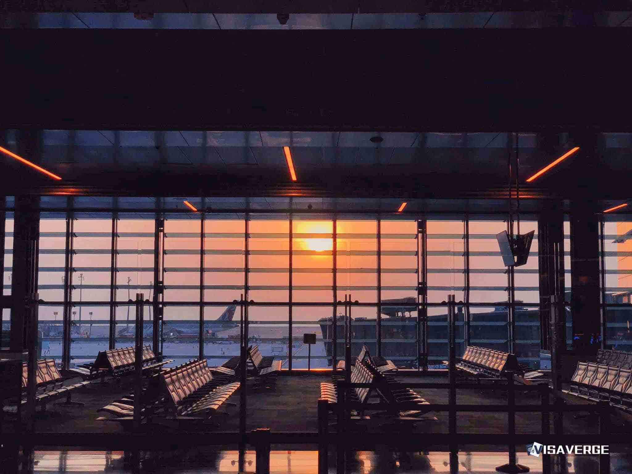 Aircraft on Ground Chaos Leaves Passengers Stranded Aircraft on Ground Chaos Leaves Passengers Stranded