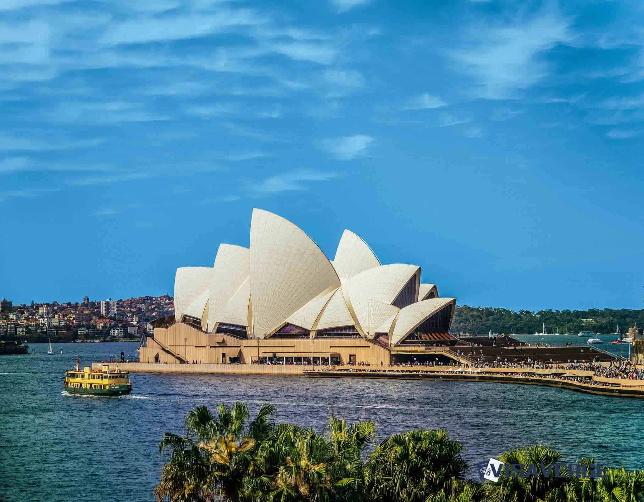 Consequences of Overstaying Your Visa in Australia: Dealing with Australian Immigration Law