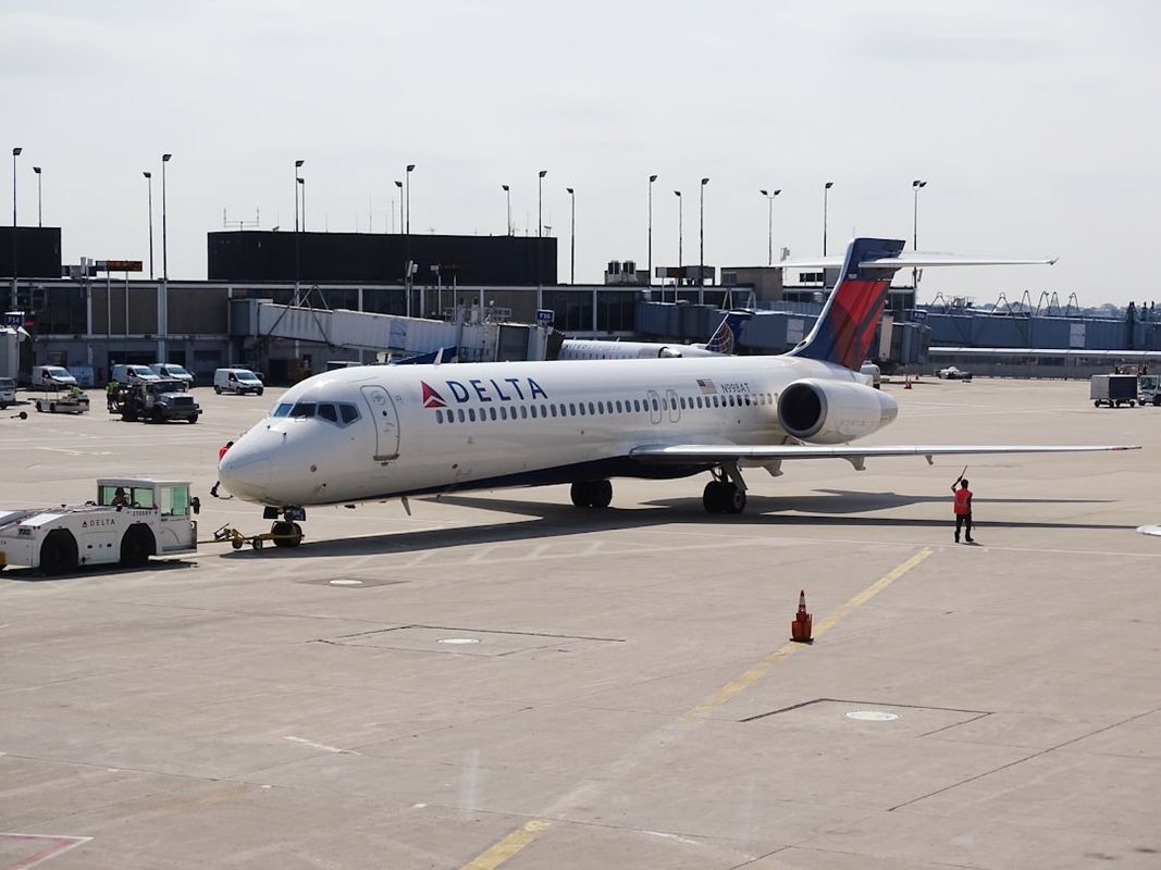 Delta Leads Major Safety Overhaul on 300 A320 Flights