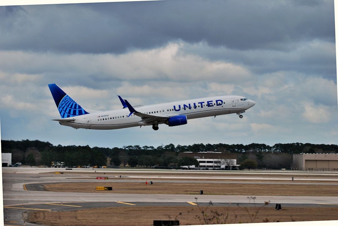 United Flight U-Turned Across Atlantic After Laptop Dropped by Seat Gap