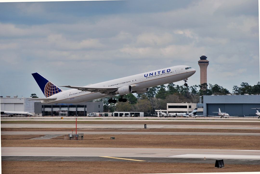 United Airlines cuts flights at Newark Liberty International Airport over safety United Airlines cuts flights at Newark Liberty International Airport over safety