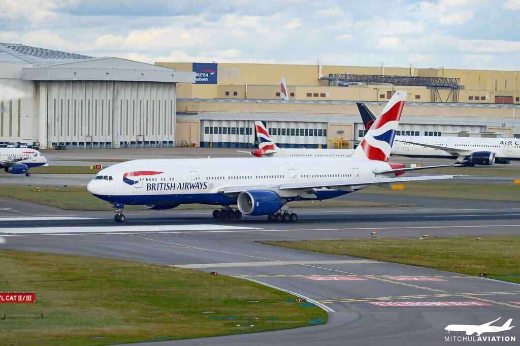 British Airways BA16 Returns to Sydney After Mayday Fuel Smell British Airways BA16 Returns to Sydney After Mayday Fuel Smell