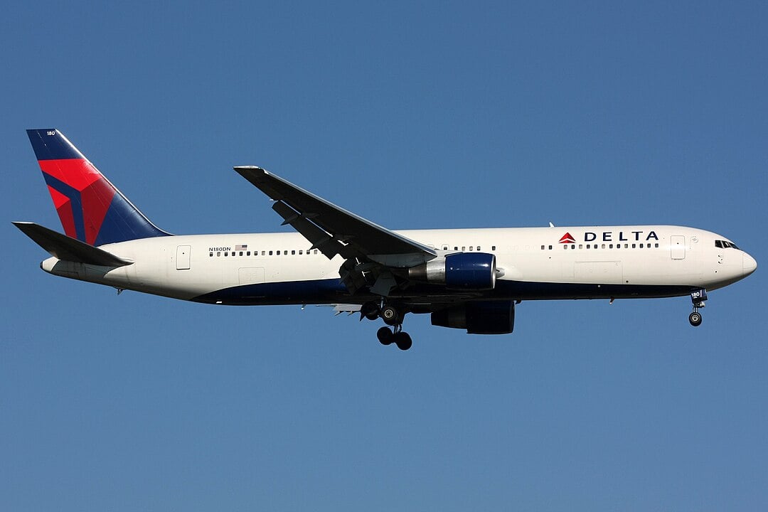 Delta Ends Commissary Contract, Nearly 400 Atlanta Workers Face Layoffs