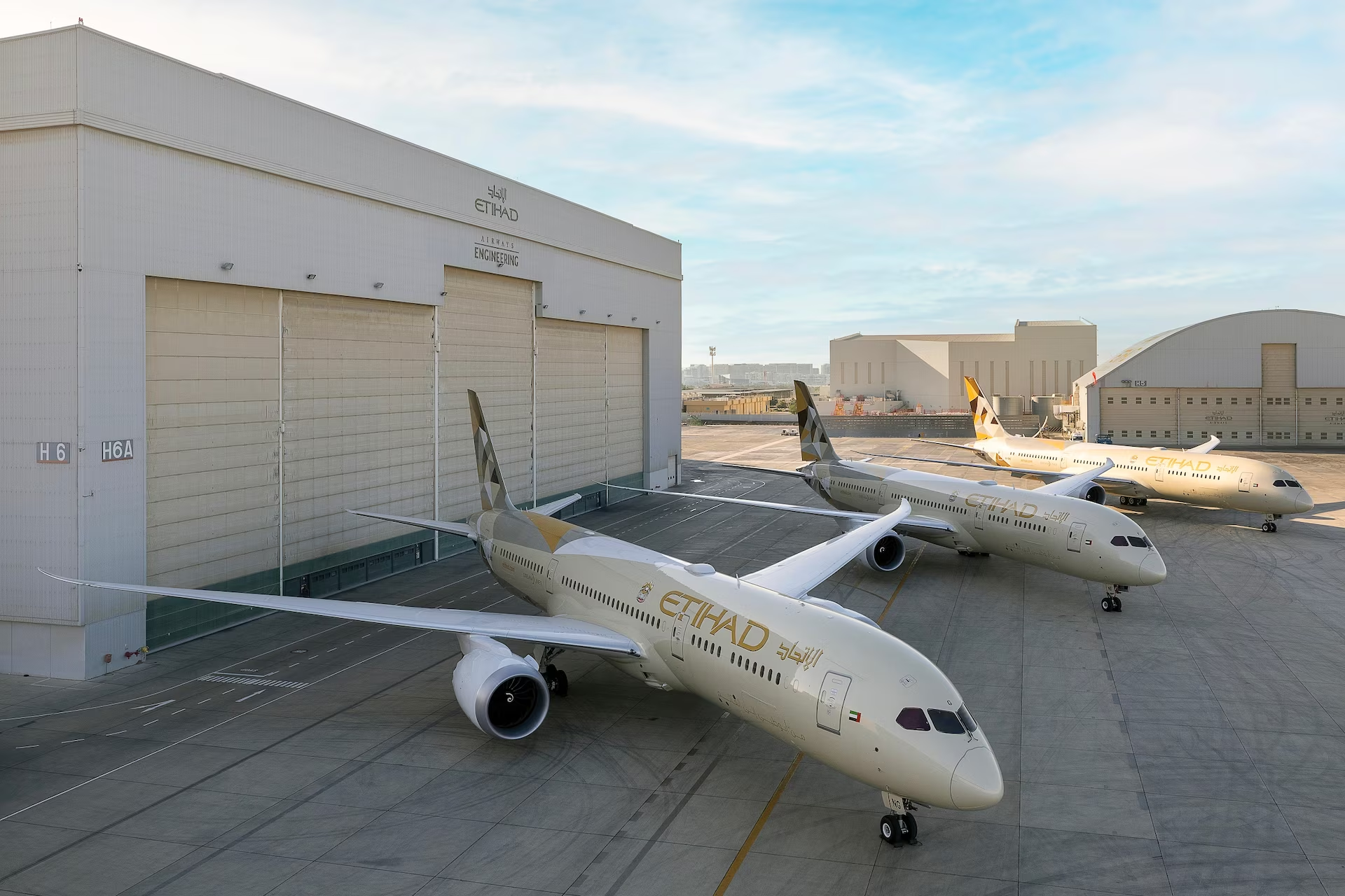 Etihad Receives First Airbus A321LR, Launching Fleet Expansion Etihad Receives First Airbus A321LR, Launching Fleet Expansion