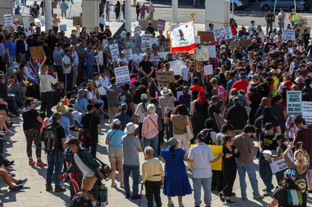 UK Puts 0K Behind Public Messaging on Illegal Immigration UK Puts 0K Behind Public Messaging on Illegal Immigration