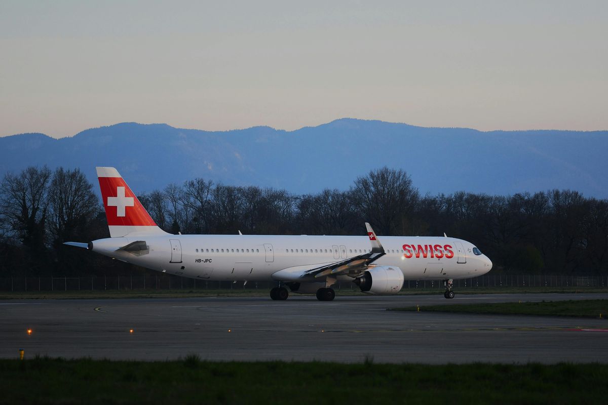 SWISS Lounge Geneva Falls Short: Not Much Better Than the Flight