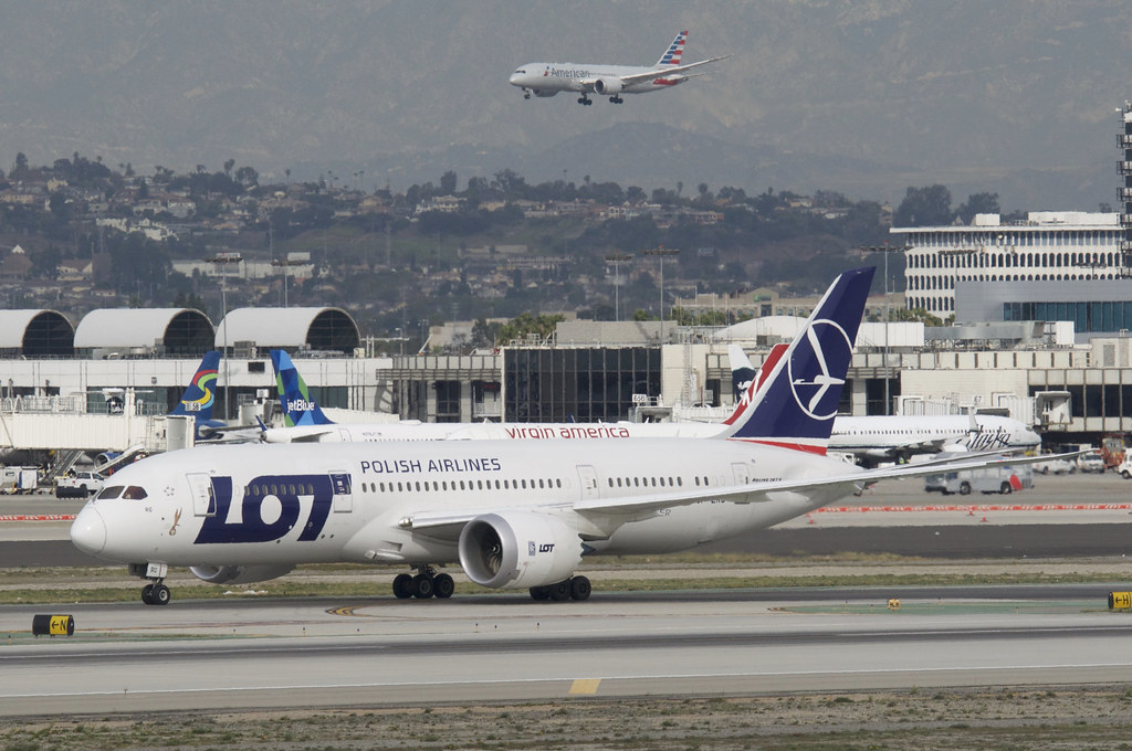 LOT Polish Airlines Reports Record July Passenger Numbers in 2025
