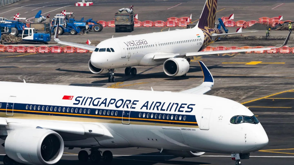 Singapore Airlines gives staff 7.45 months bonus after .78 billion profit Singapore Airlines gives staff 7.45 months bonus after .78 billion profit