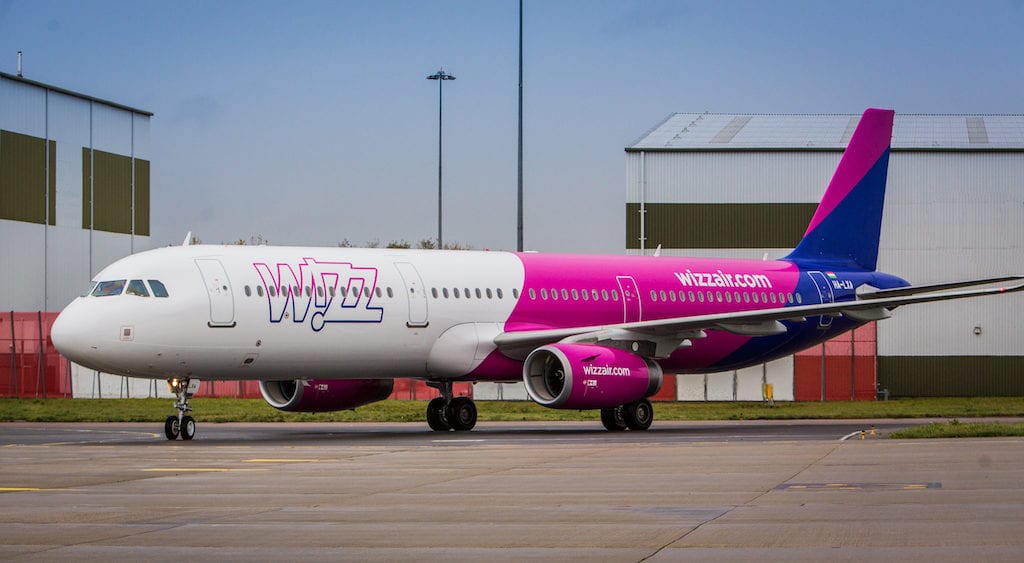 Wizz Air A321 Pilots Make Emergency Landing at Amsterdam Airport Wizz Air A321 Pilots Make Emergency Landing at Amsterdam Airport